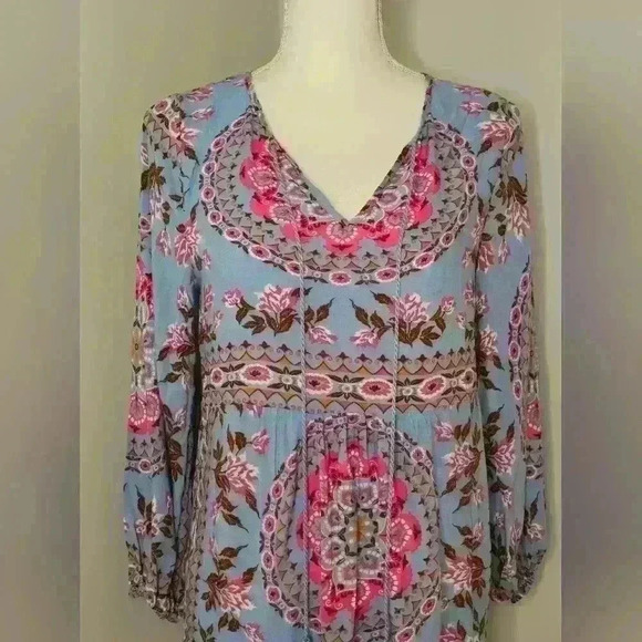 Entro Boho Top With Tassels - Picture 3 of 10